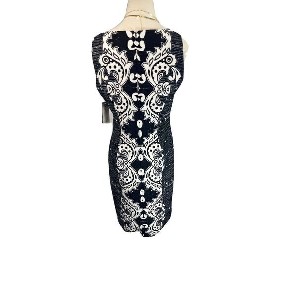 NYDJ Black White Floral Sheath Shaper Dress Sleeveless Size 8 Slimming - Picture 4 of 16